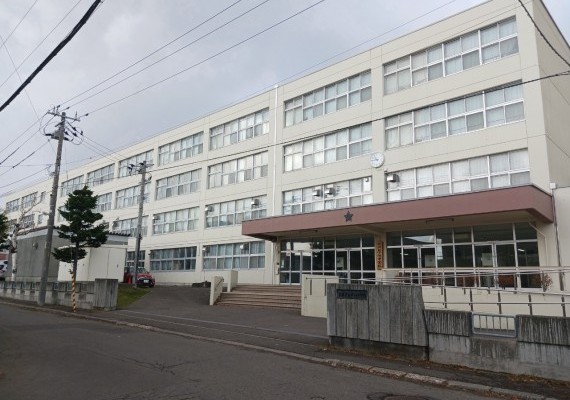 札幌市立琴似中学校